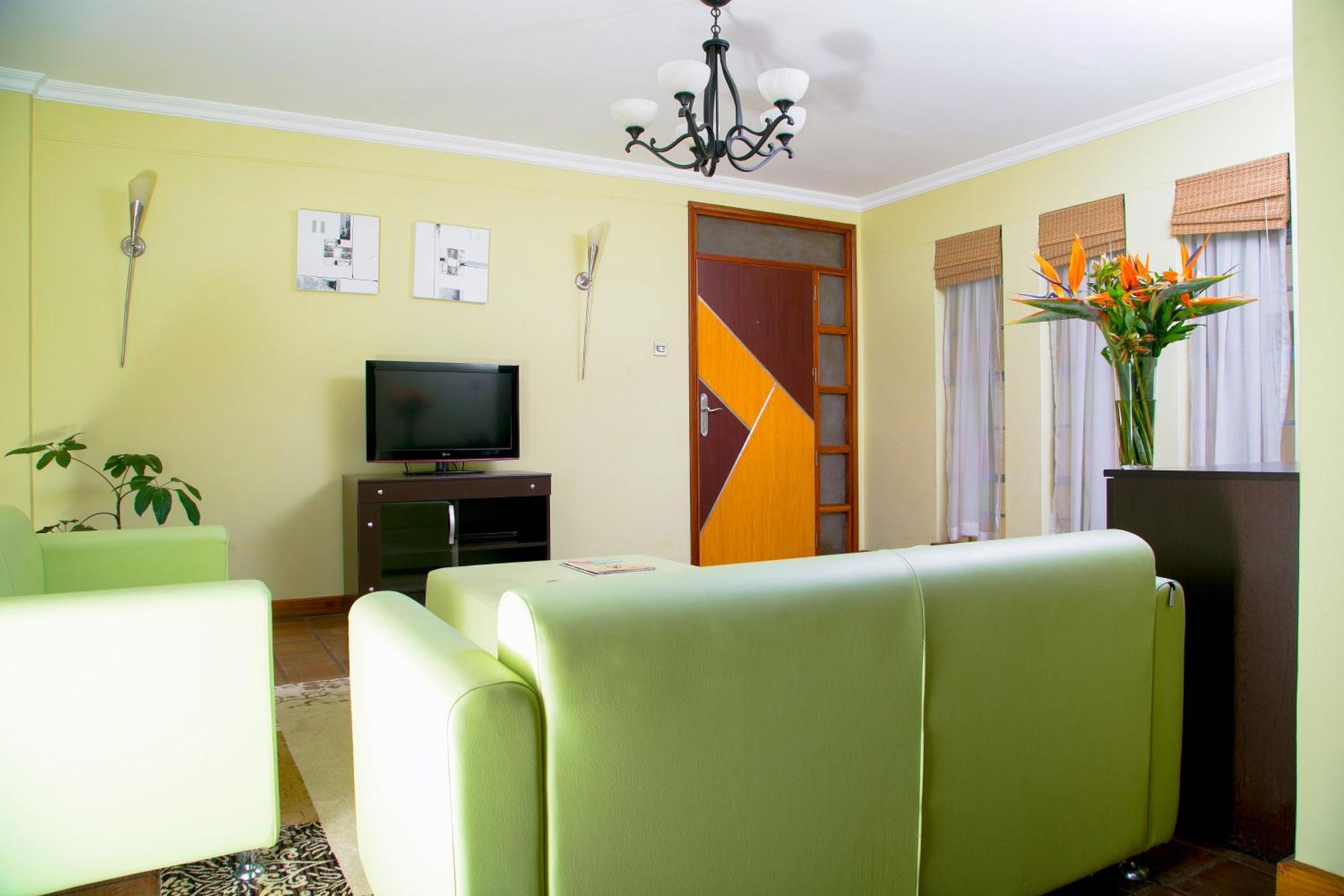 Batians Apartment Hotel Nairobi Room photo