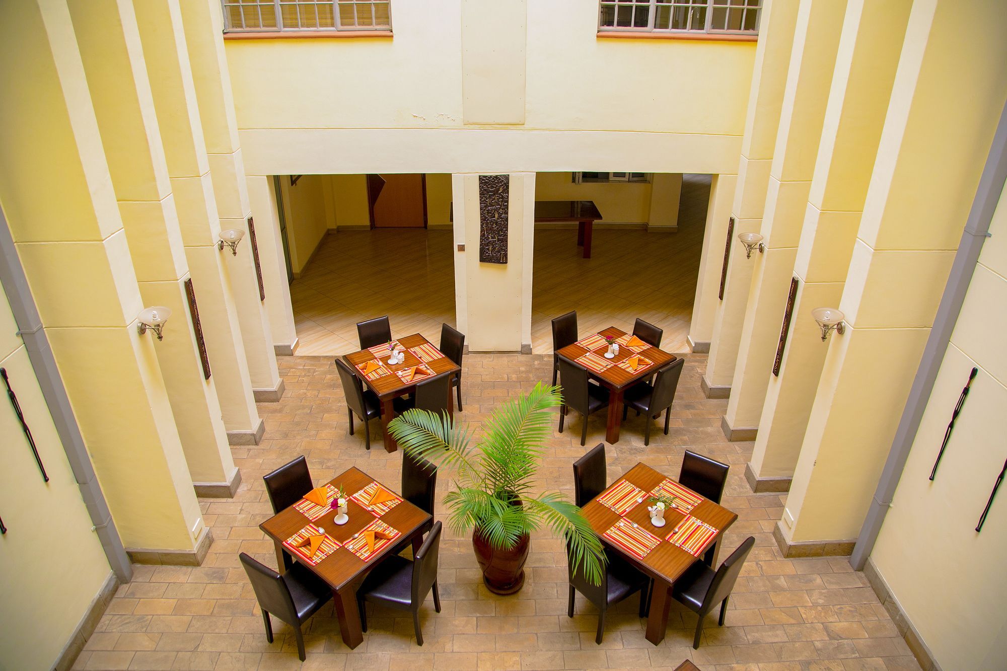 Batians Apartment Hotel Nairobi Exterior photo